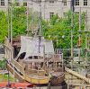 PICTURES/Montreal - Harbor Sight Seeing/t_Pirate Ship from Wheel.jpg